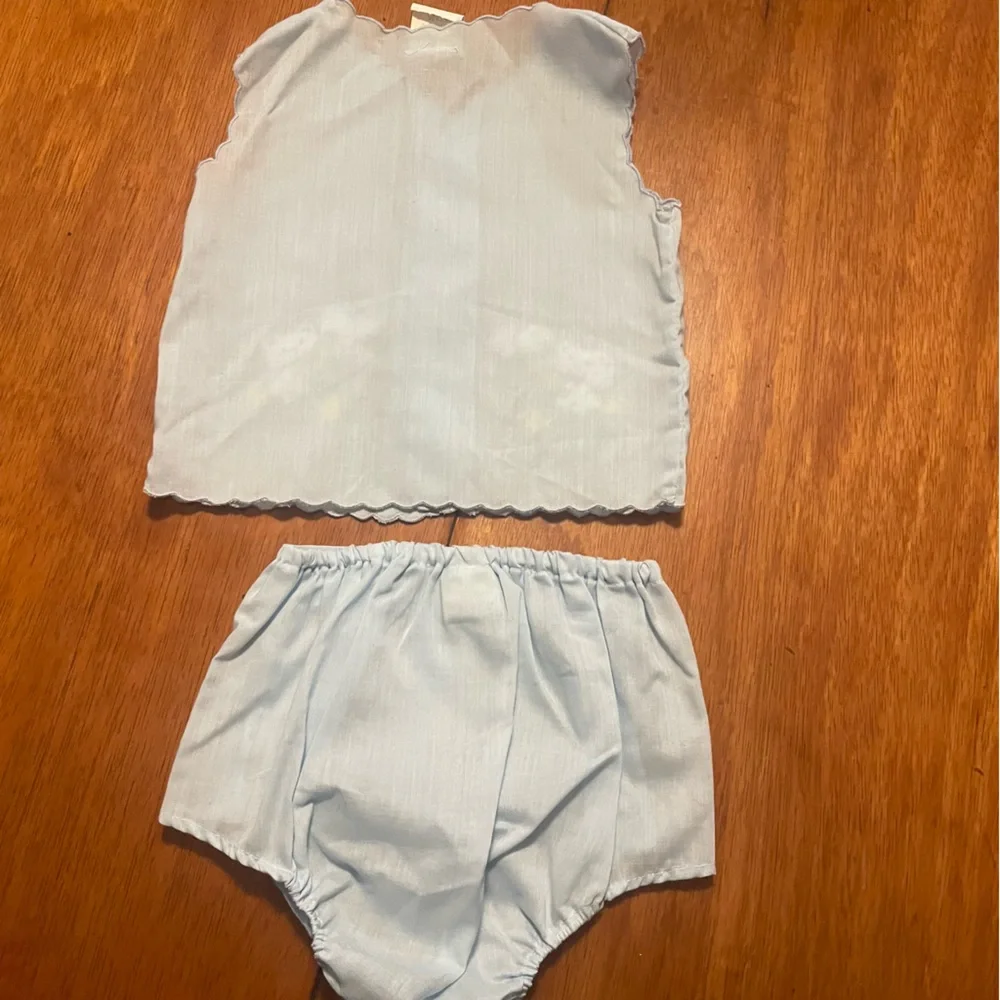 Vintage Light Blue Embroidered Teddy Bear Vest and Diaper Cover Set‎ 3-6 Months